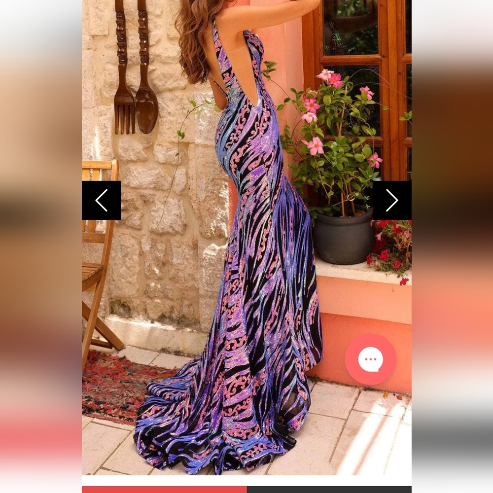 Stunning Amarra prom/homecoming dress sz 2 black multi